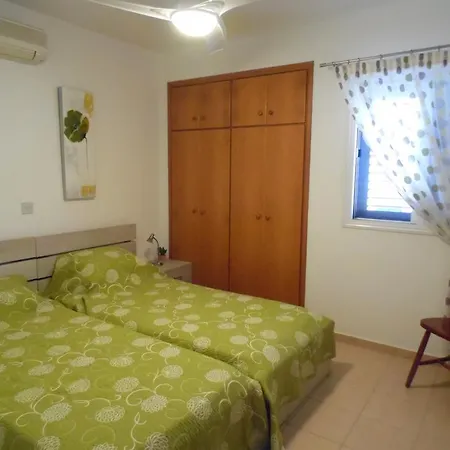 빌라 C2 Maison Moore